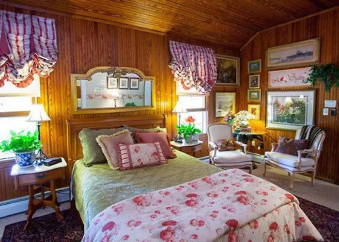 The Fairlawn Inn